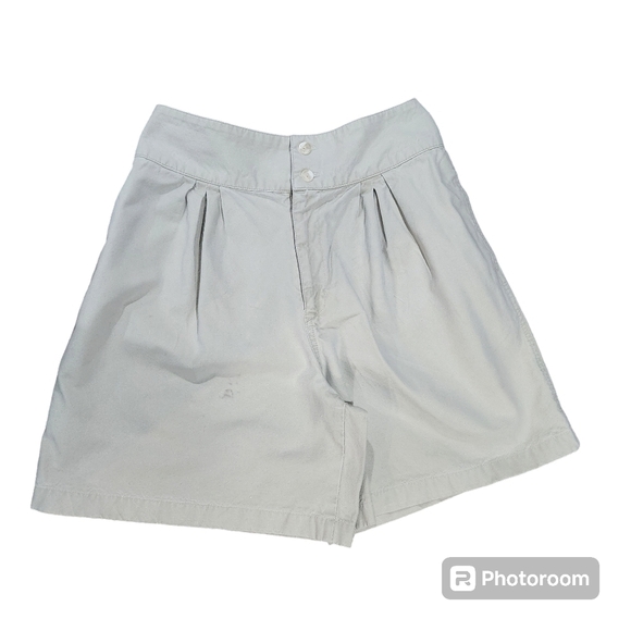 Vintage Calvin Klein Womens High Rise Pleated Khaki Shorts Size 8 - Picture 1 of 12
